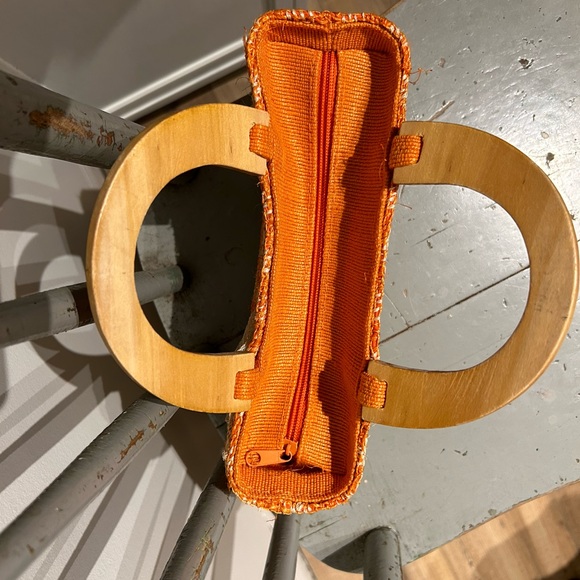 Super Cute Vintage Style Wooden Handle Bag - Picture 10 of 16